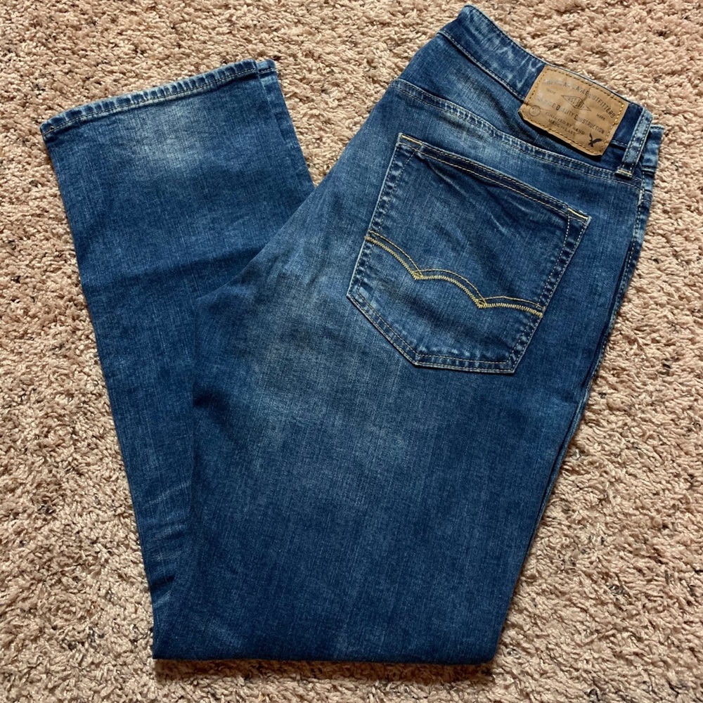 Men’s AE Slim Straight Jeans